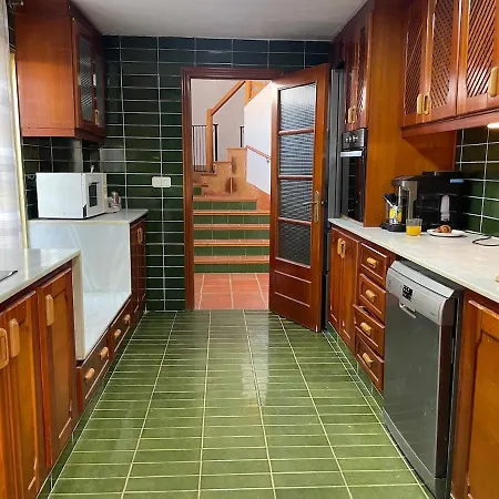 Con Barbacoa Familias Feriehus Mareny Blau